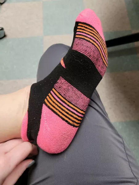 Still available!! Iβm a nurse and I wore these for 5 days and boy do they reek. You know you want to sniff my socks! DM if interested!