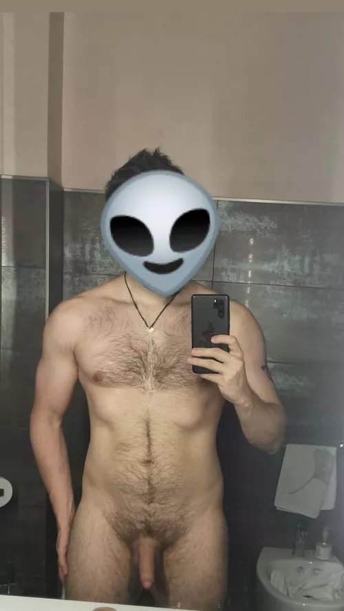 Still got love handles but running see(m)s to be working, how do i look? :)