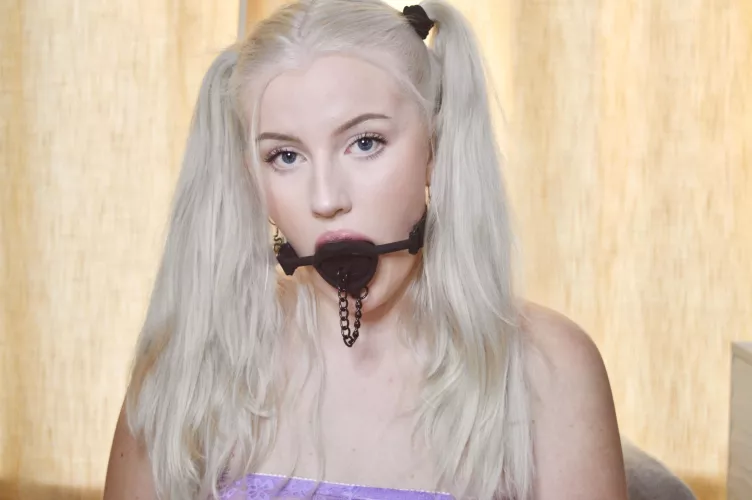 Still learning about kink [F]