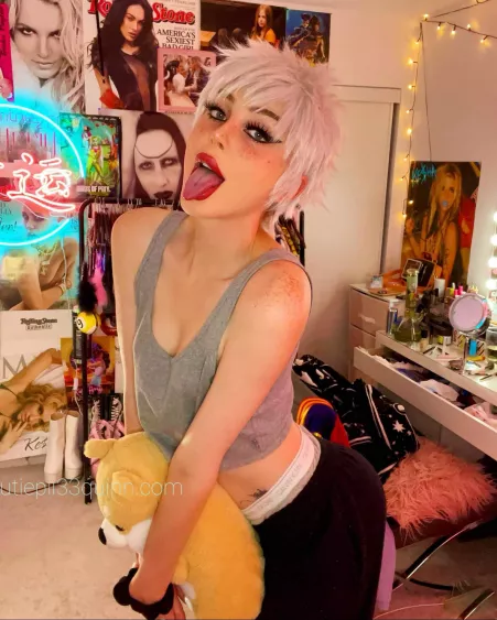 Still like me even with clothes on? 🥰