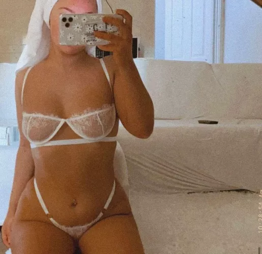 Stop ignoring me daddy 👅