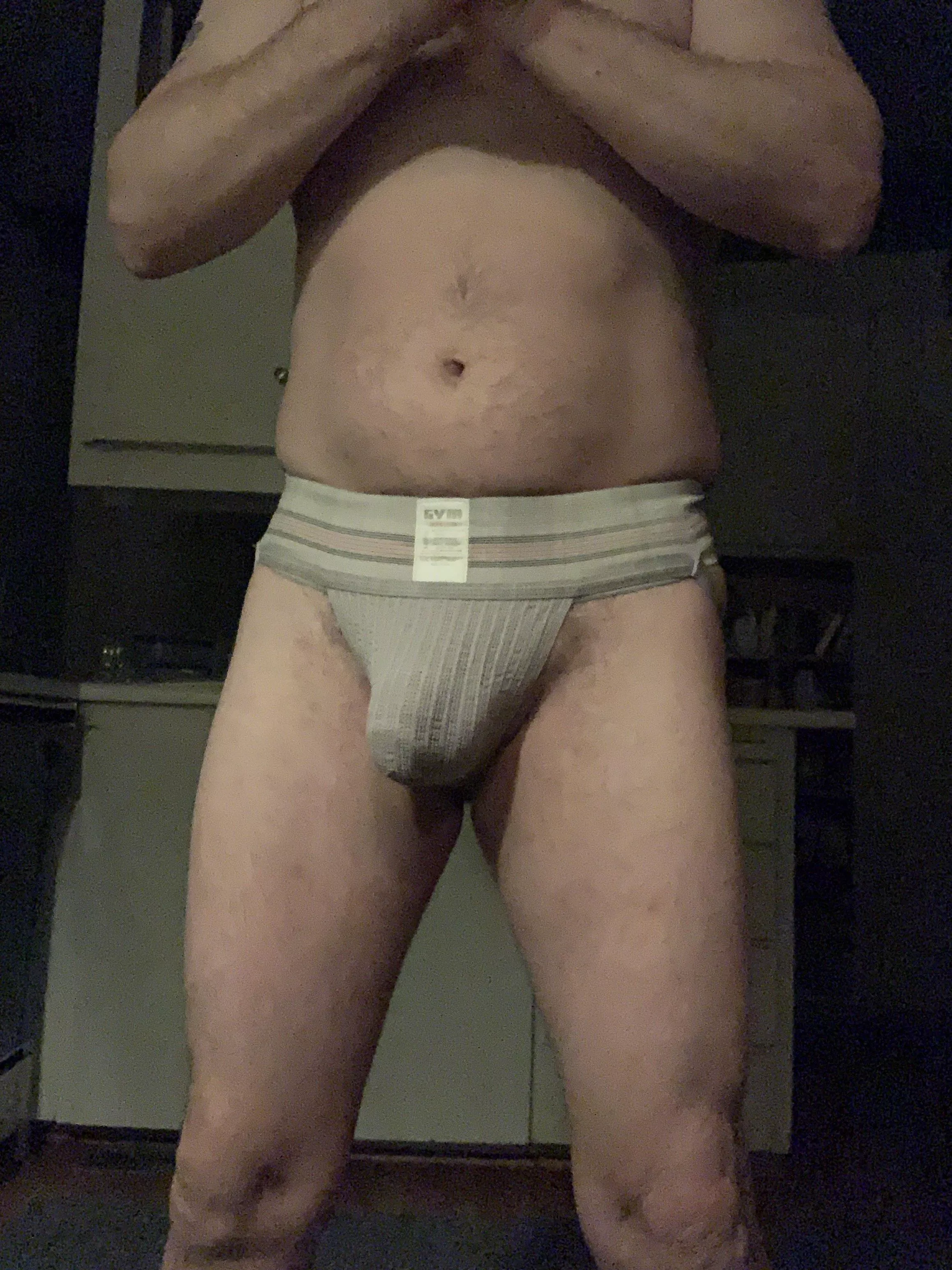 Strappin’ up for the gym.