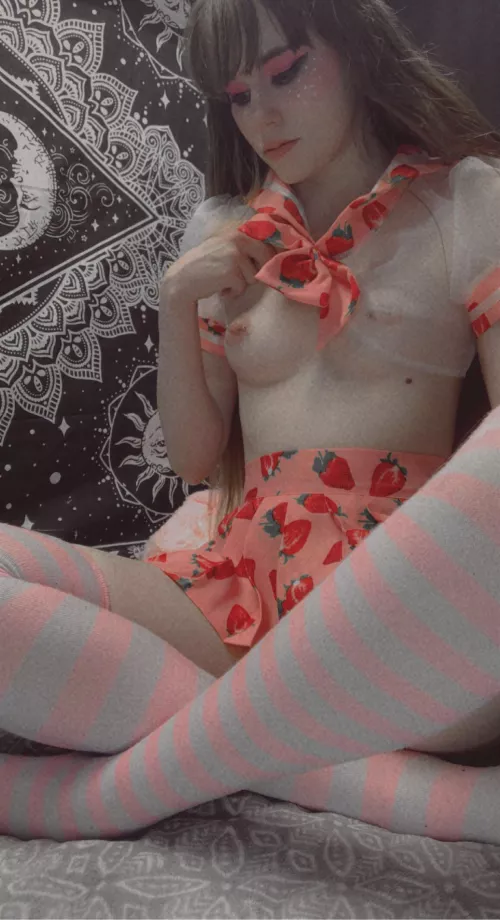 Strawberry π