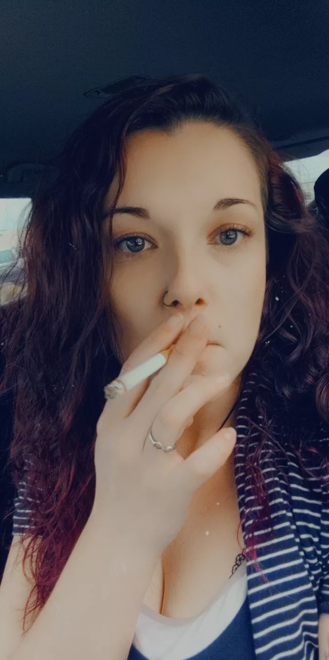 Stressed out 😴🚬