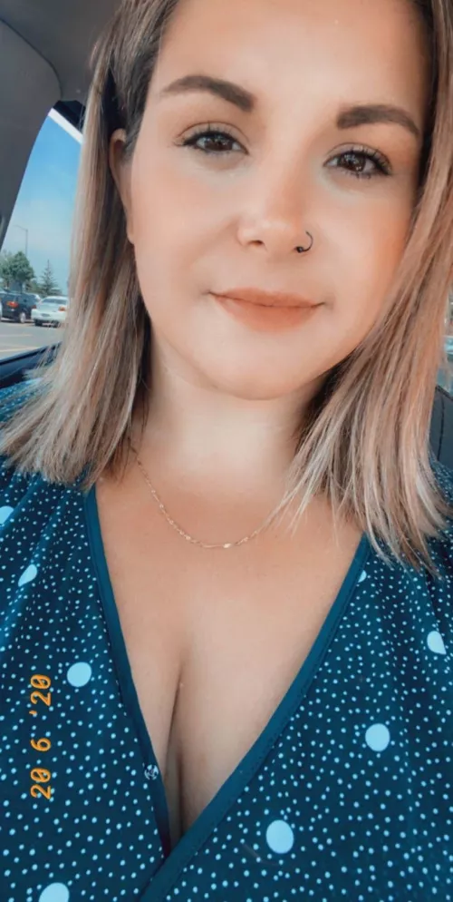 Stroke over her Kik dirtyndark