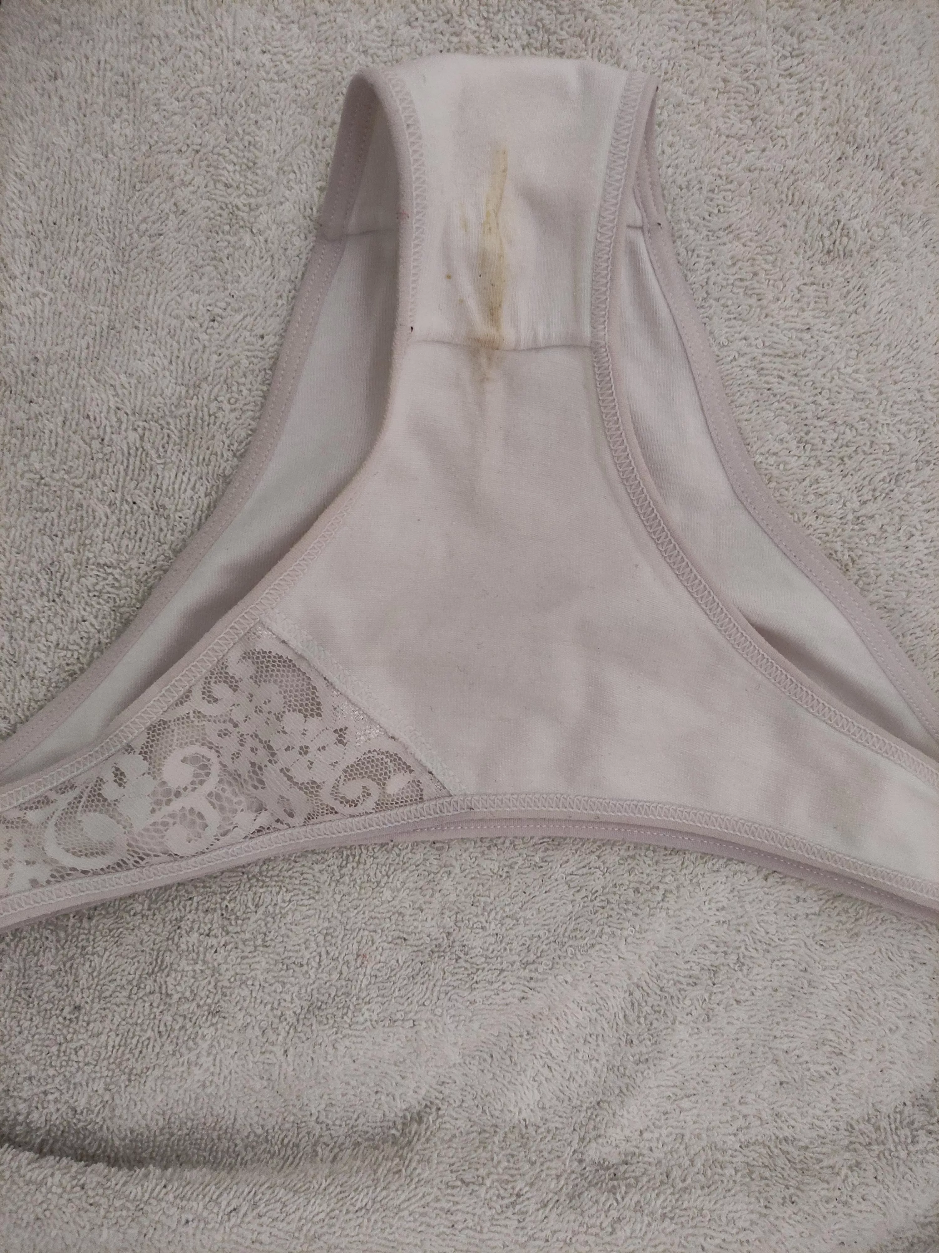 Stroking my dick with the panties that my sister left in the bathroom 🤤