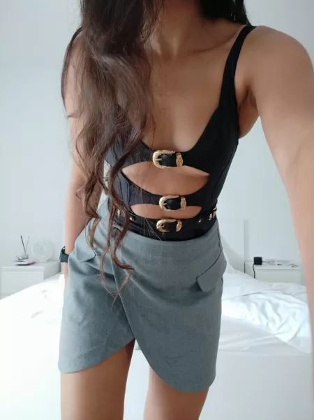 Styling HB bustier β¨. Yes, I wear it for work