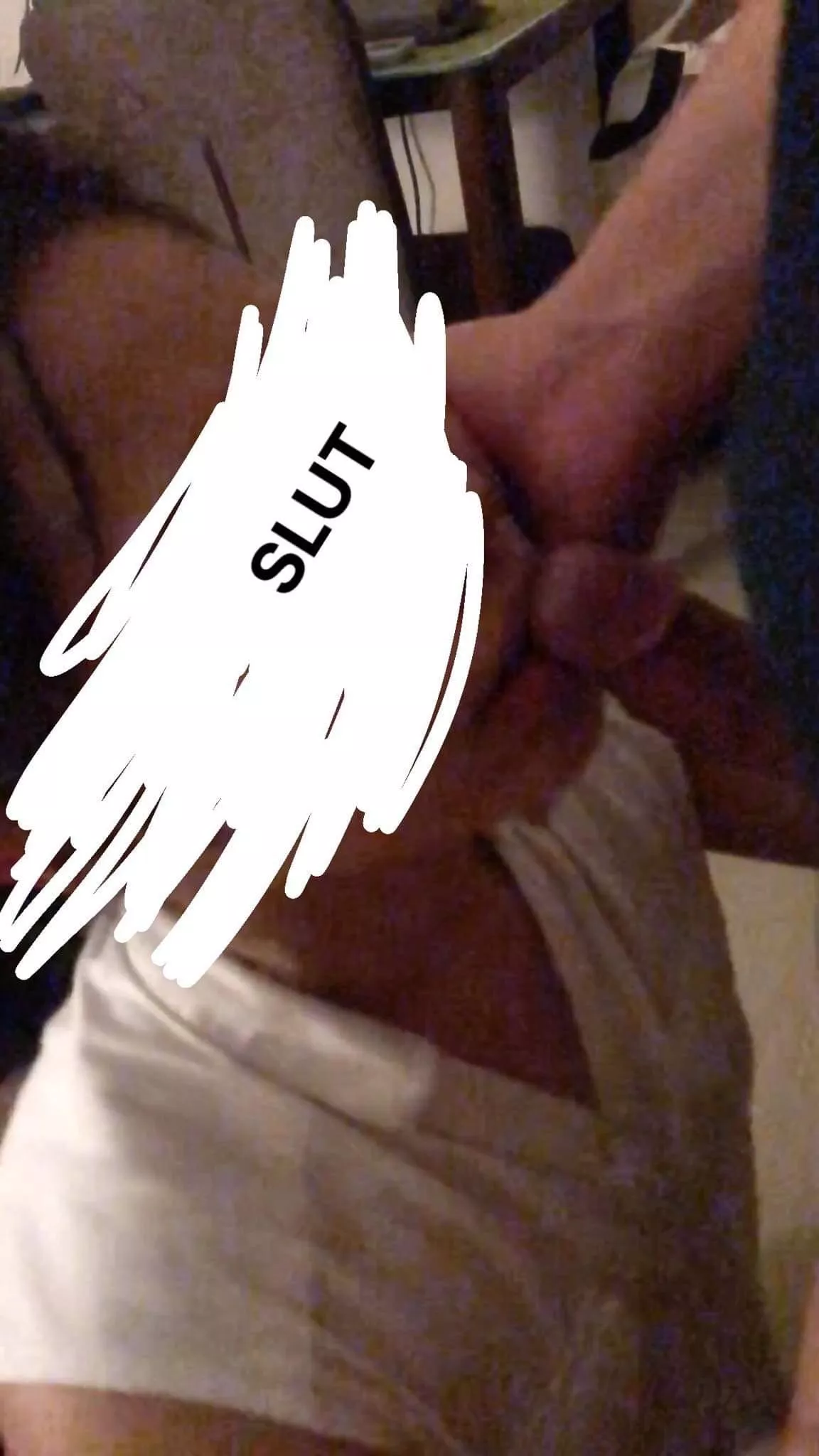 Such a good girl this one is. hit [m]e up i[f] you wanna have some fun.