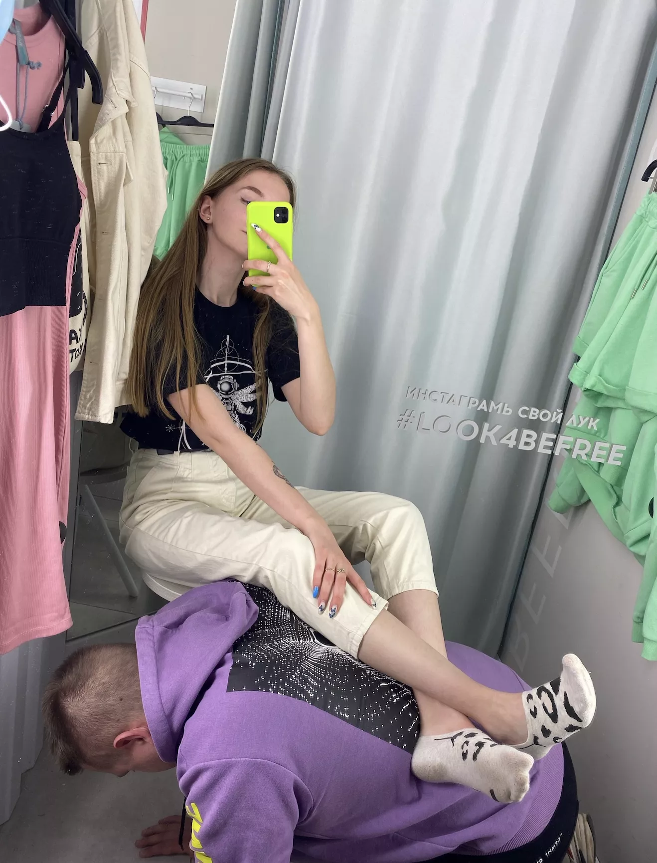 Such a nice place to rest my legs up