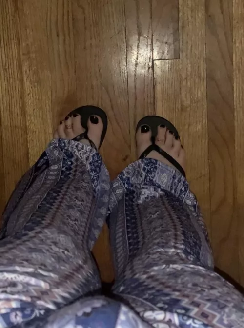 Suck my toes