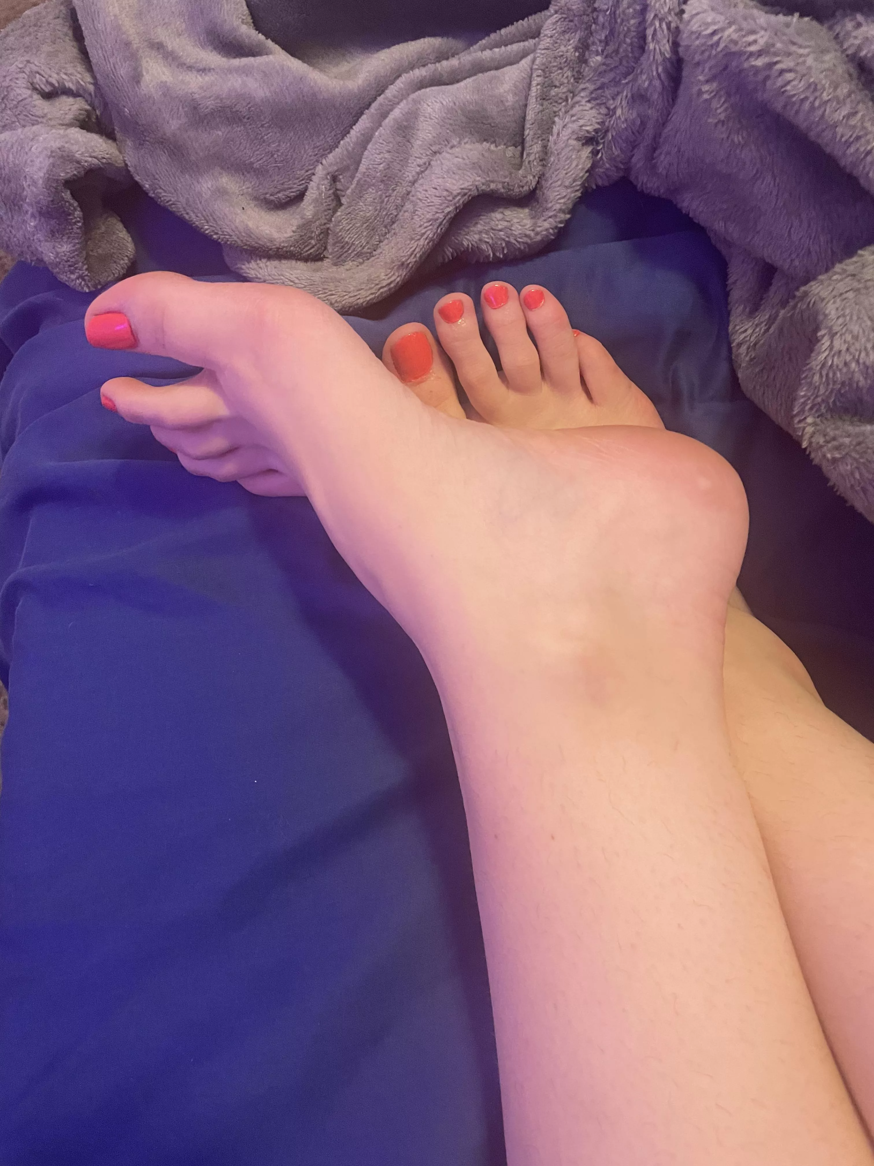 Suck on my toes Suck on my toes