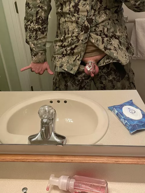 Sucks having foreskin but I make it work.🤧