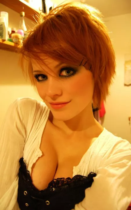 Sultry redhead