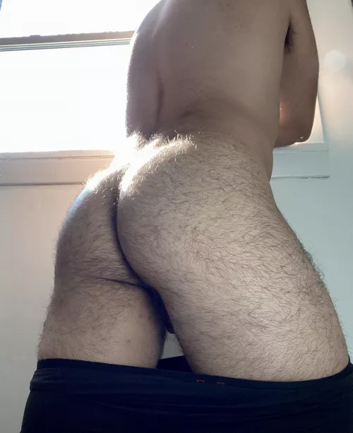 Sunny 🍑