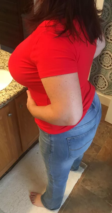 Sunny with a 100% chance of curves. (F) πβ€οΈ
