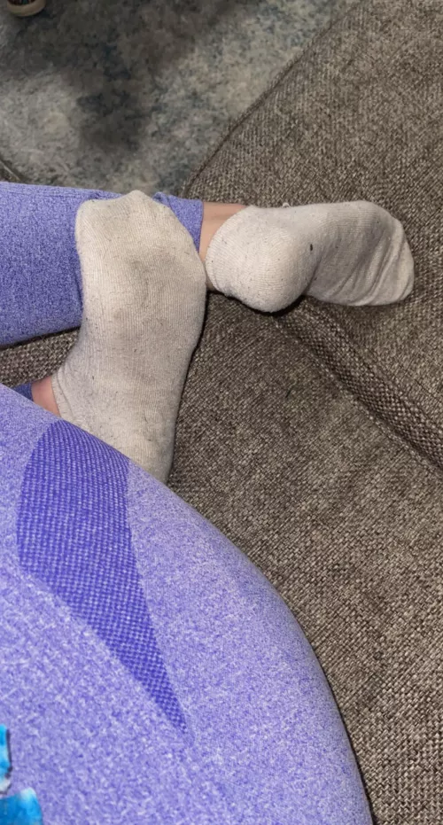 Super sexy soles covered in dirty socks!