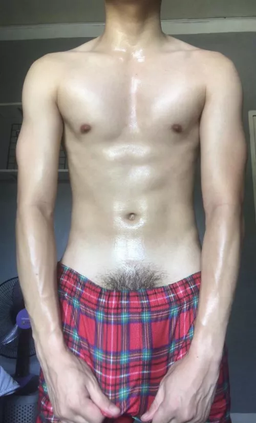 Sweaty bod for u 👅