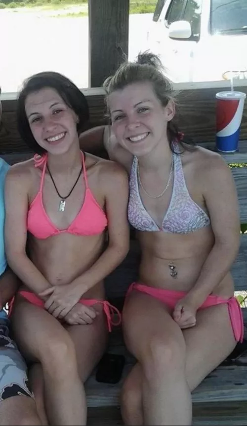 Take your pick! 💖🤍