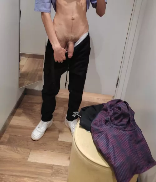 taking pics in public is fun