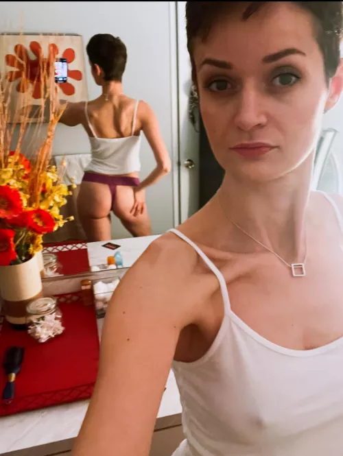 Taking this morning a bit too seriously 😘[F38]