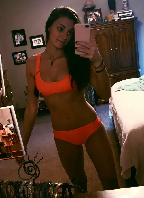 Tangerine bikini irtr