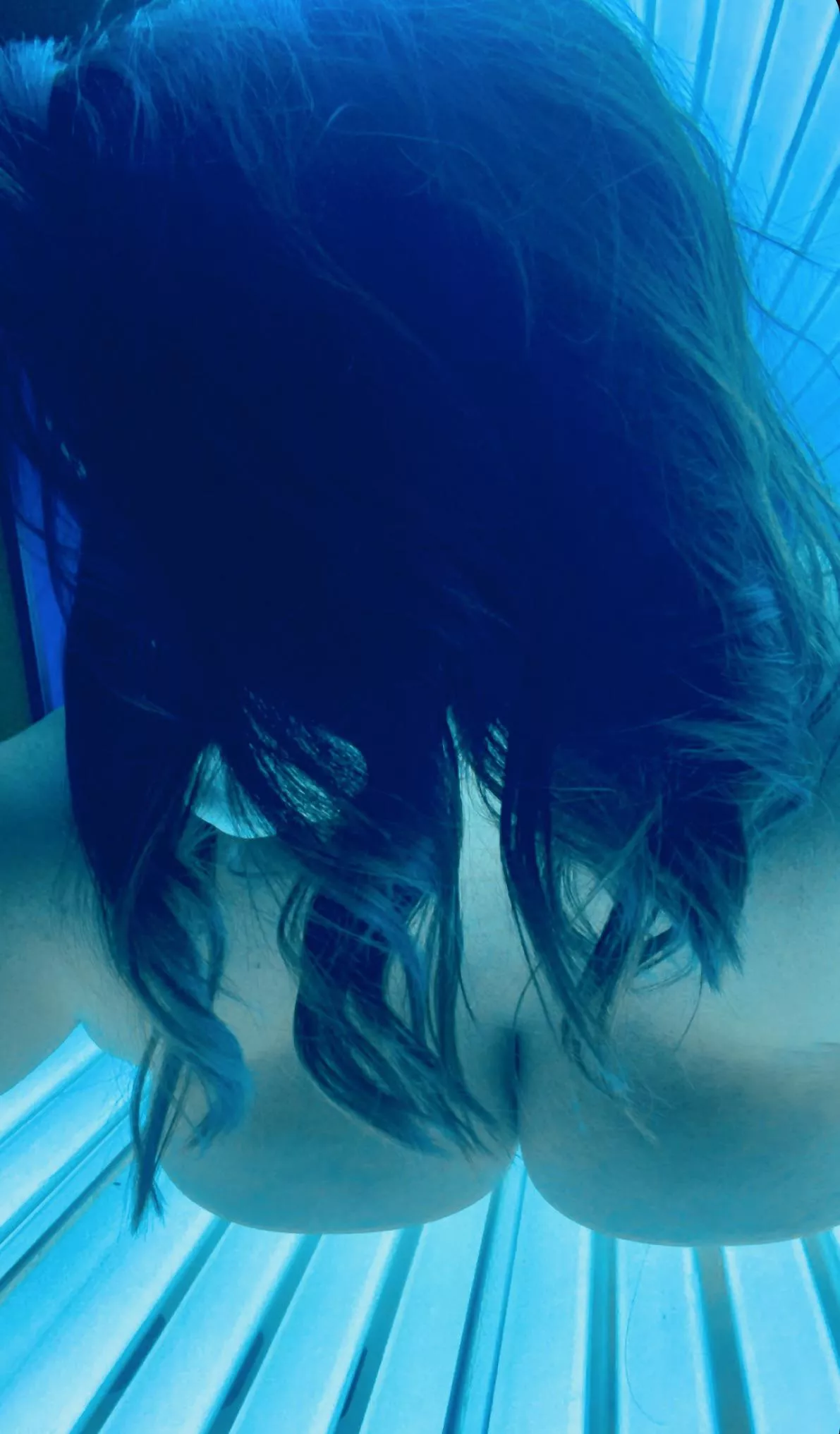 Tanning bed cleavage.