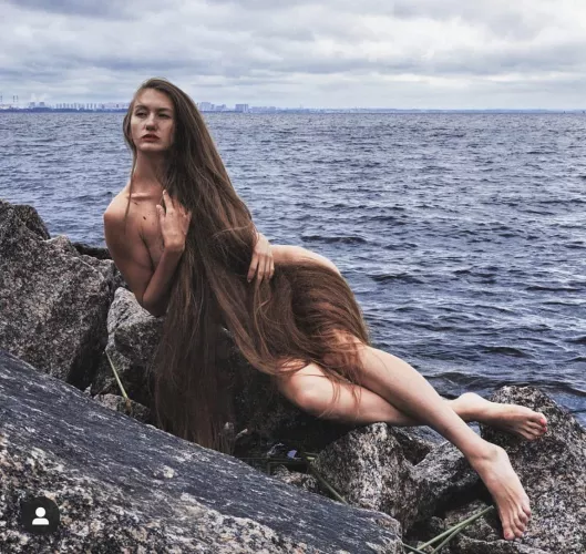 Tatyana doesn’t have a swimsuit