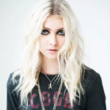 Taylor Momsen