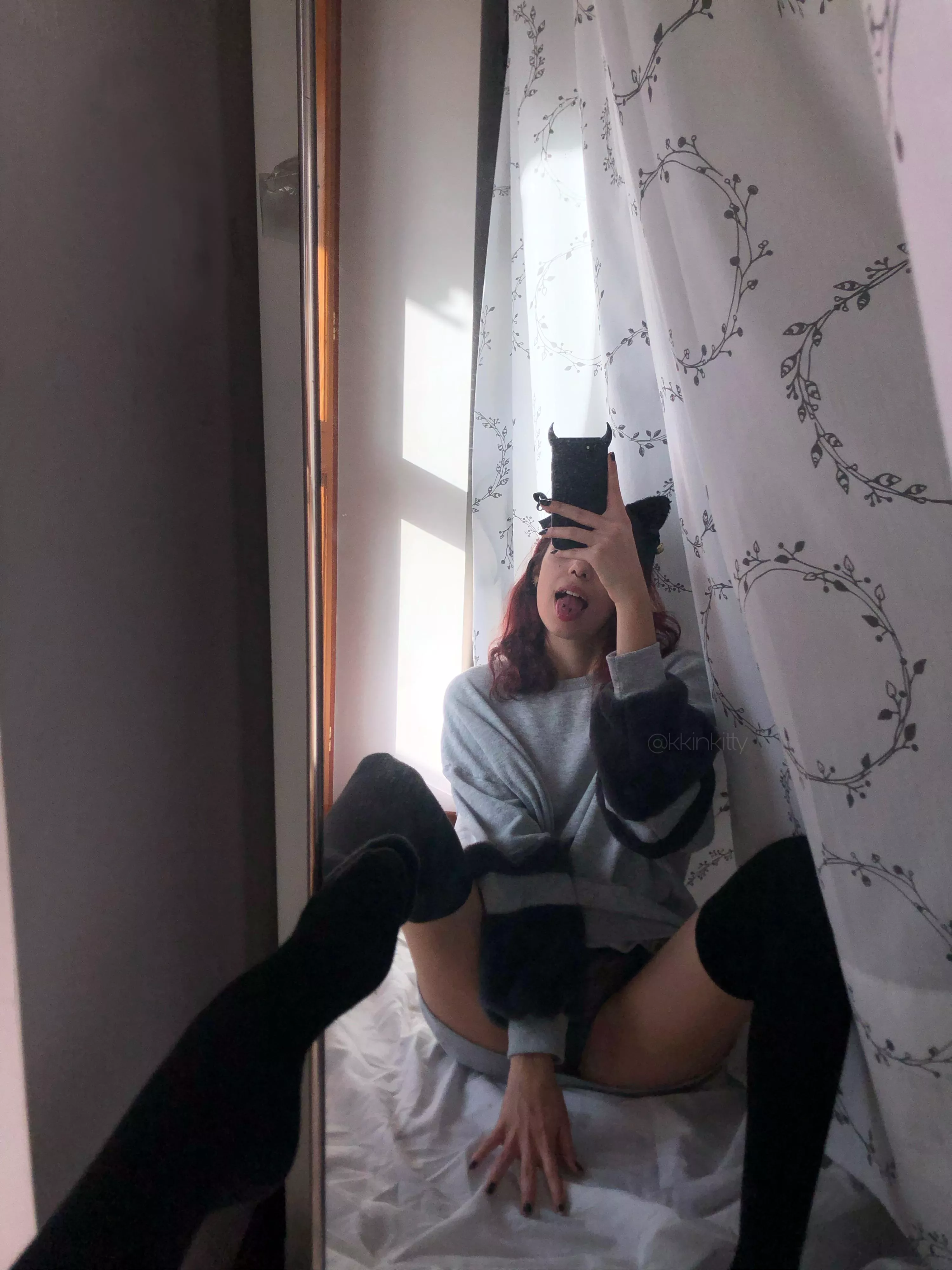 Teach me how to be a good kitty pls