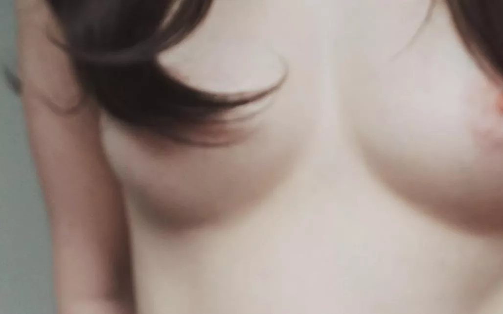 Teasing my B oobies 🍒