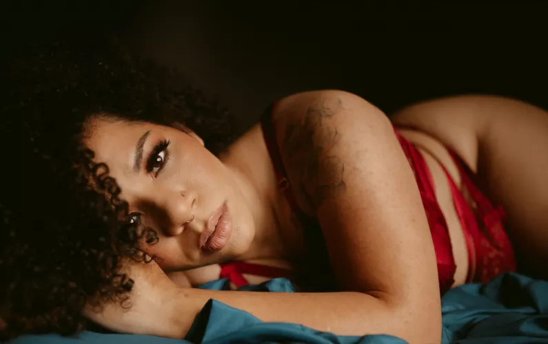 Tell me, am I in your fantasy?