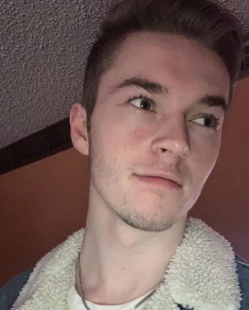 Tell me how I look . Dms open