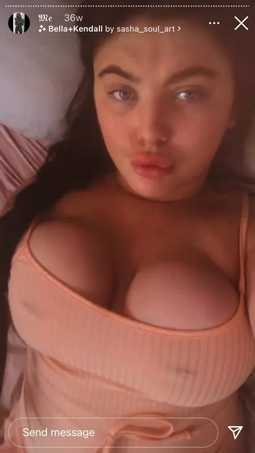 Tell me if you want more of her