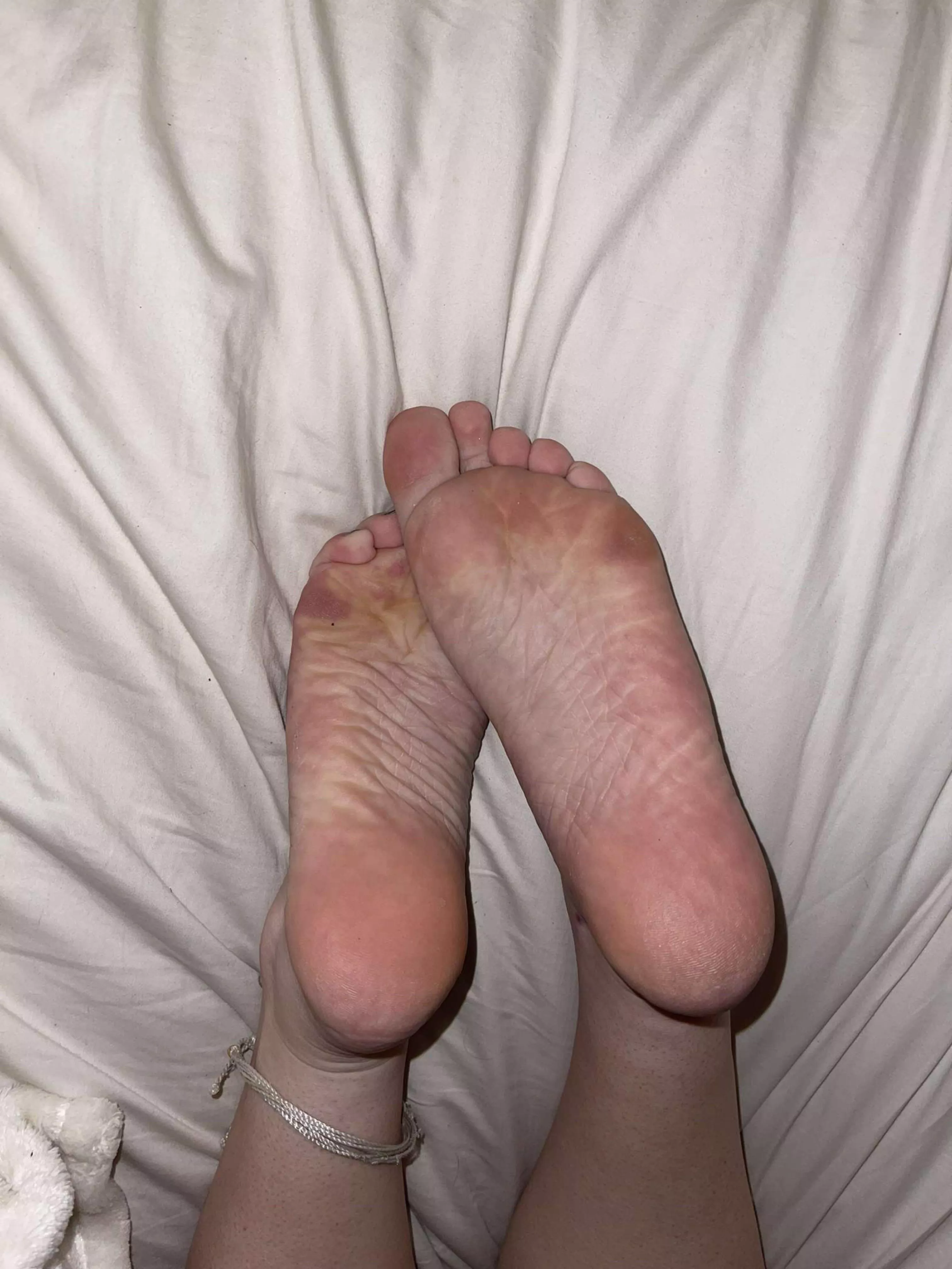 tell me what you want to do to my soles daddy