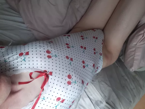 Tell me what you would do to me if I was your sissy pet (DMs open, kik: femboilucy)