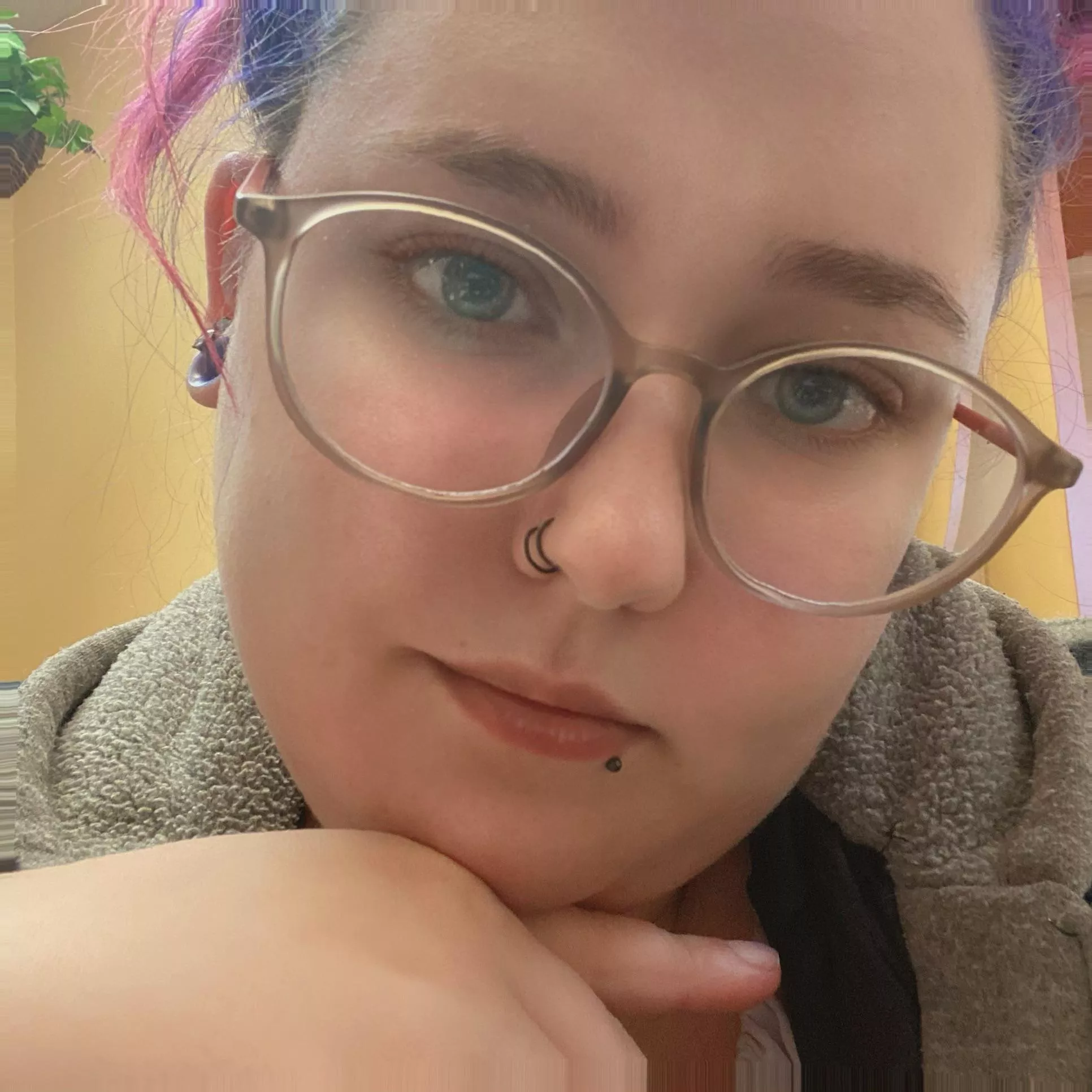 Thank FUCK it’s Friday 😂