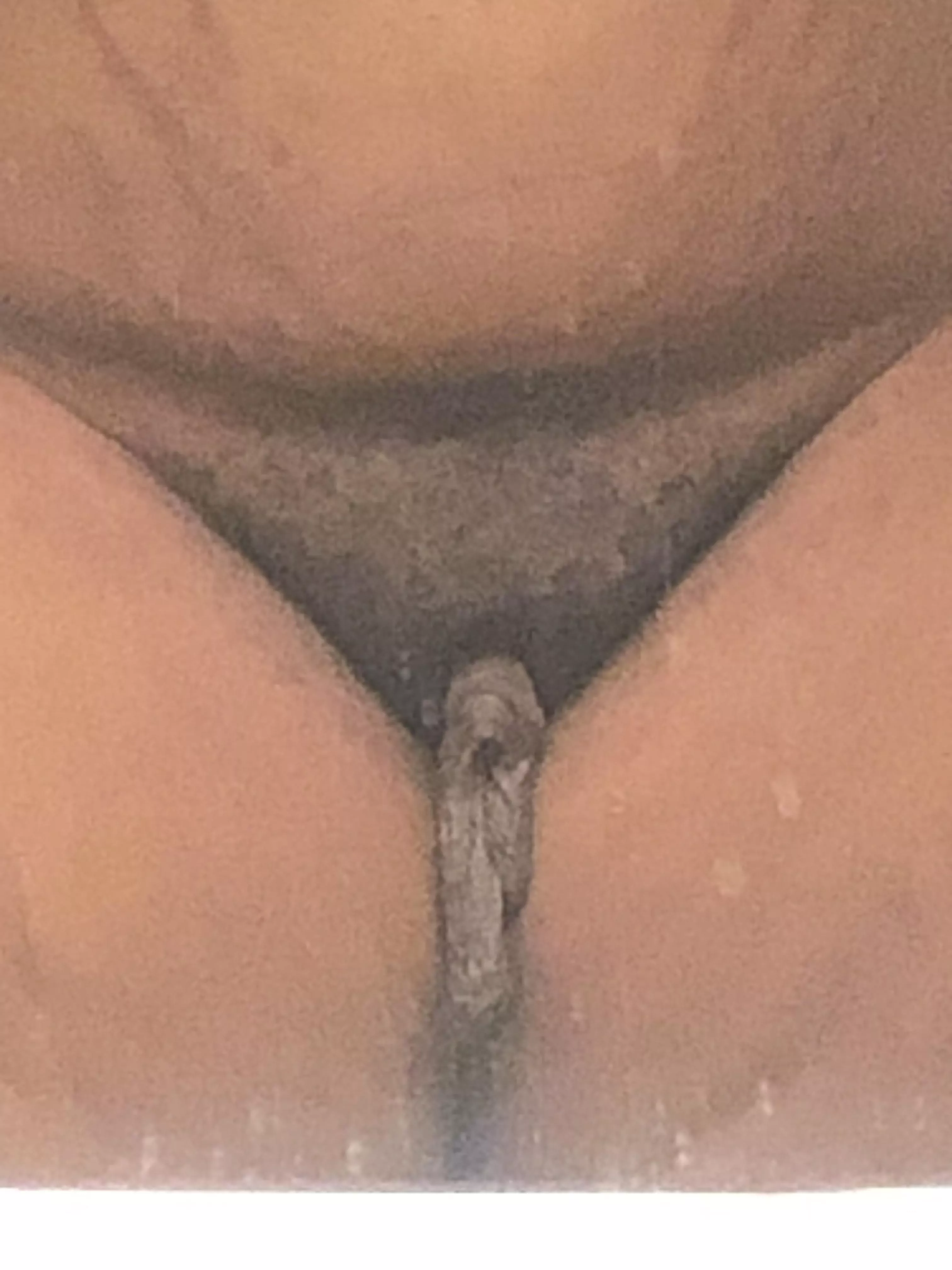 Thank you guys for 1.2k! Here’s a picture of my dangling lips!! I’ll be spreading at 1.5k make sure to follow for more !