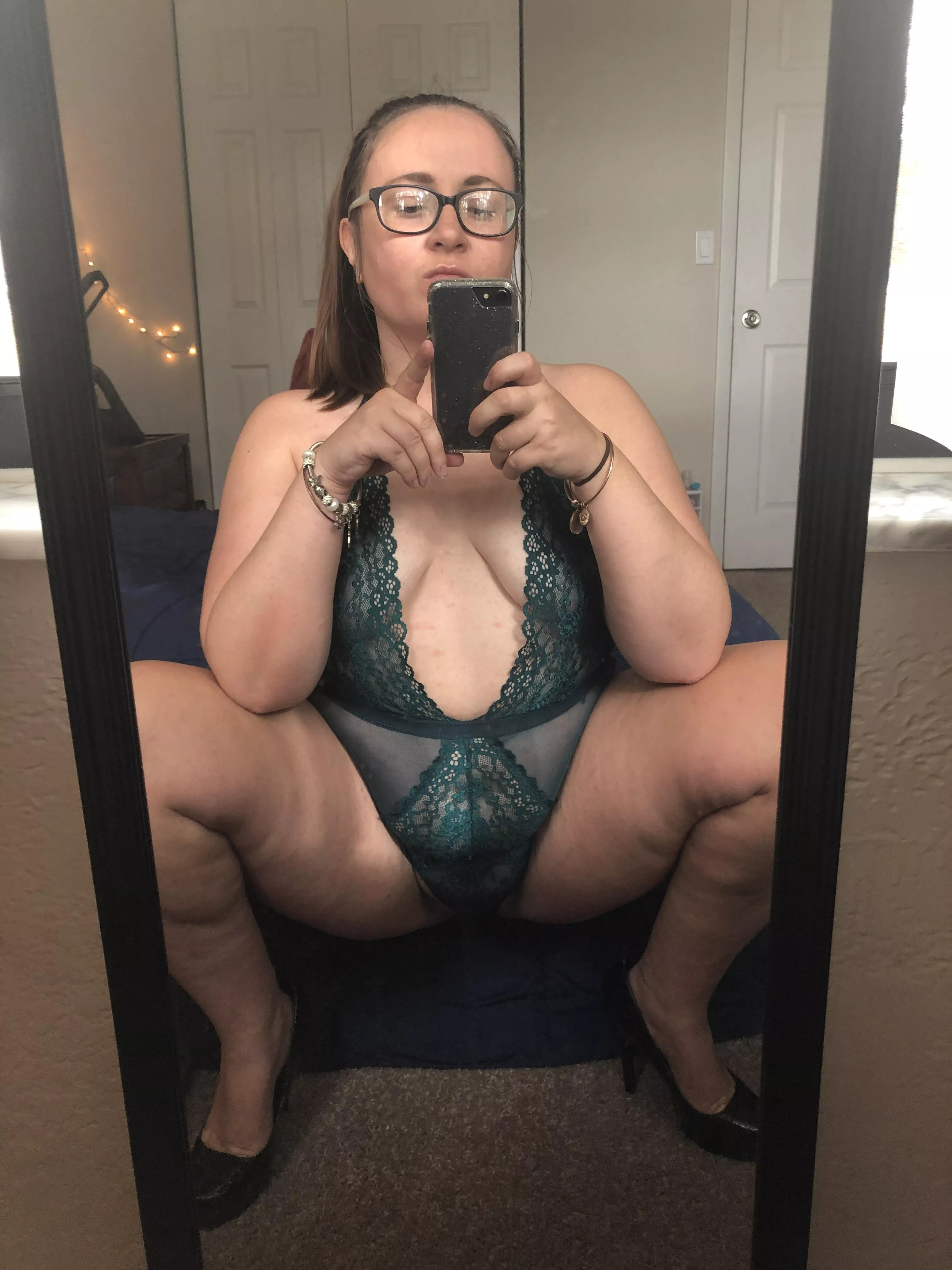 That inner thigh cellulite 🖤