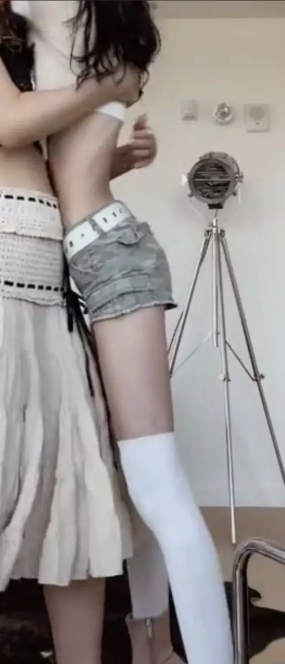 That waist That waist