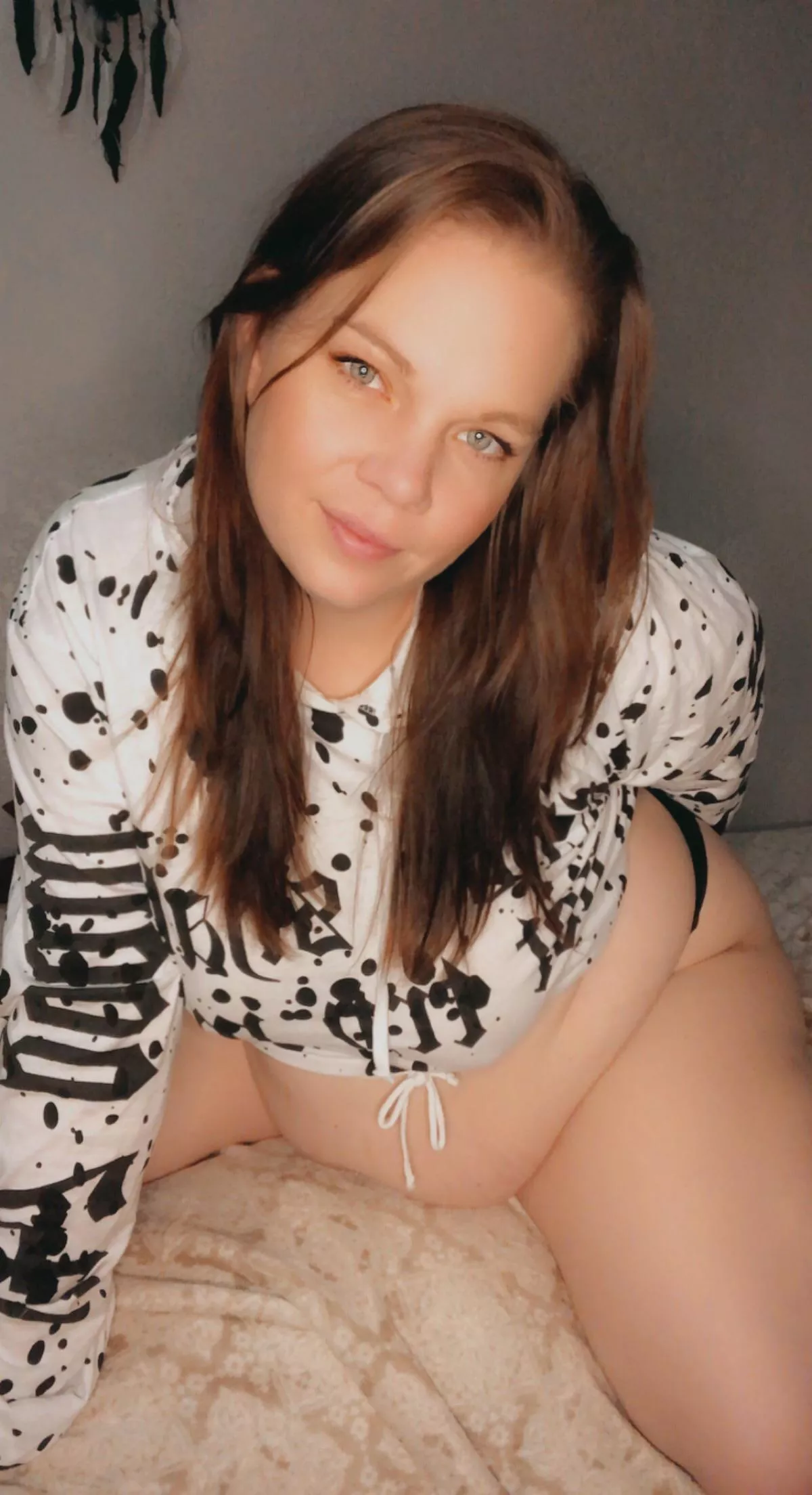 The belly hang 🥵🥵🥵 💦💦