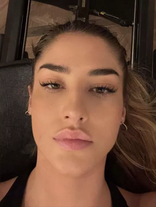 The best workout sessions is the ones where you can lay down 😅 F26