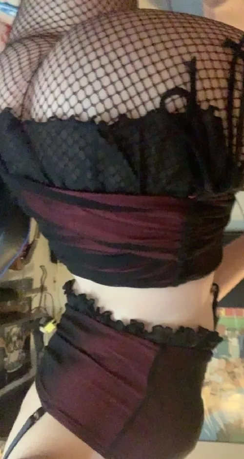 The booty cutie