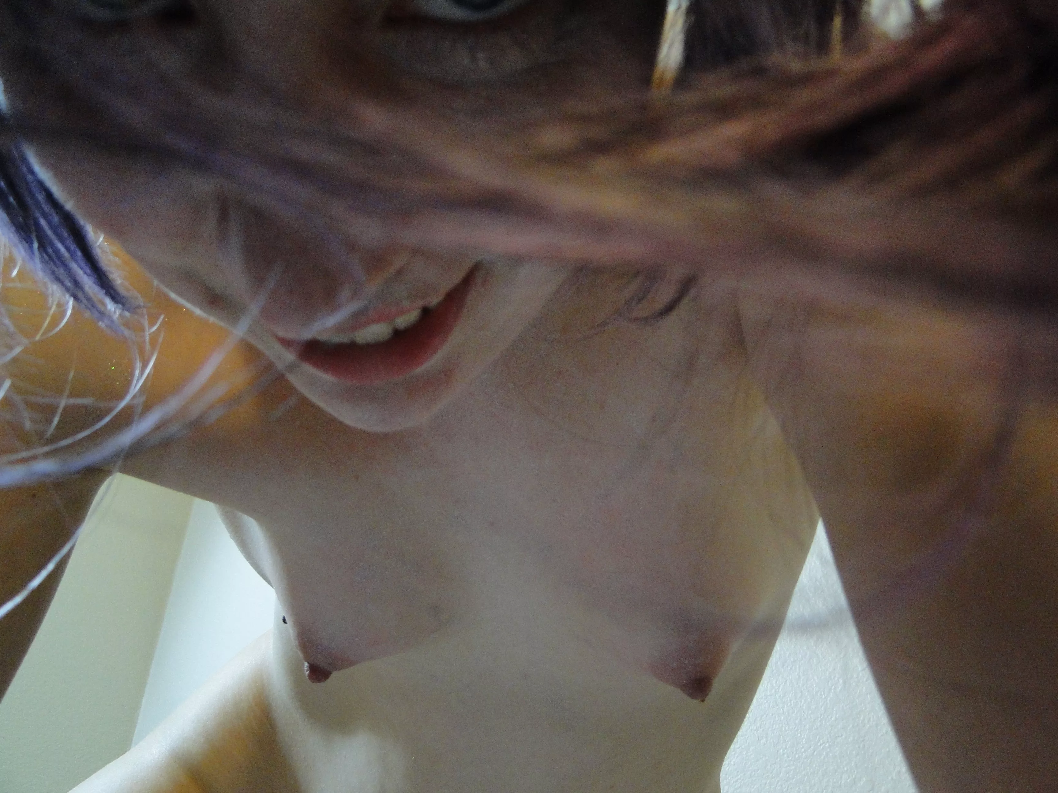 The look when I'm right on top of you~