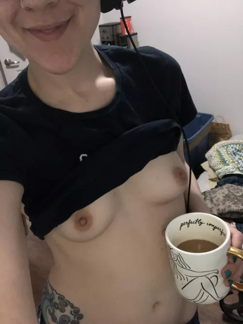 The more coffee on Monday, the better the weekend π