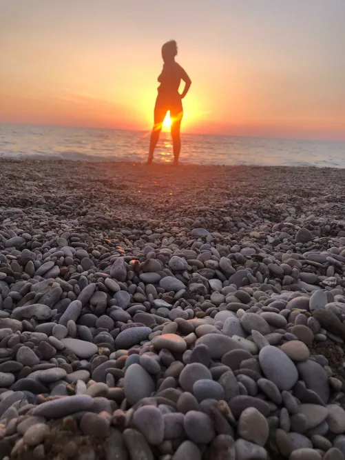 the neighborhood dads love me