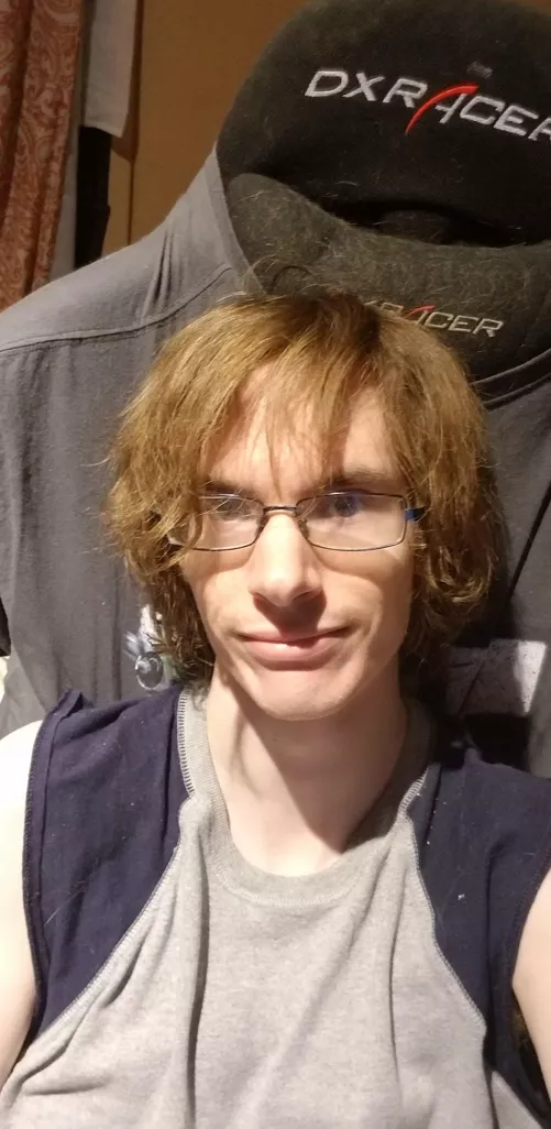 The other only pic of me with out make up & my favorite anime wig chillin while gaming on PC I'm ok with sharing ❤