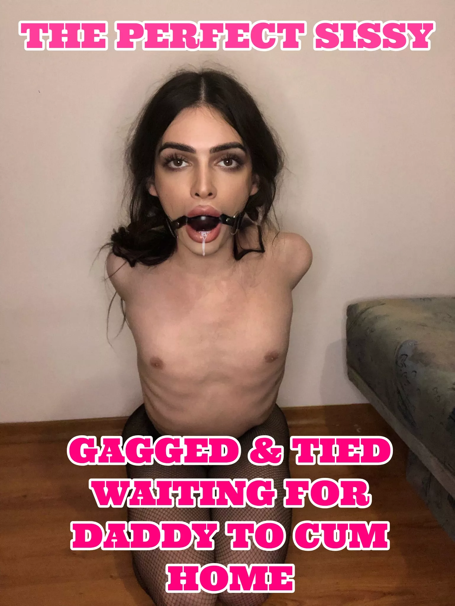 THE PERFECT SISSY POSITION. XX