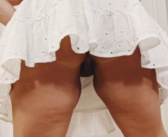The perfect skirt for a breezy day π
