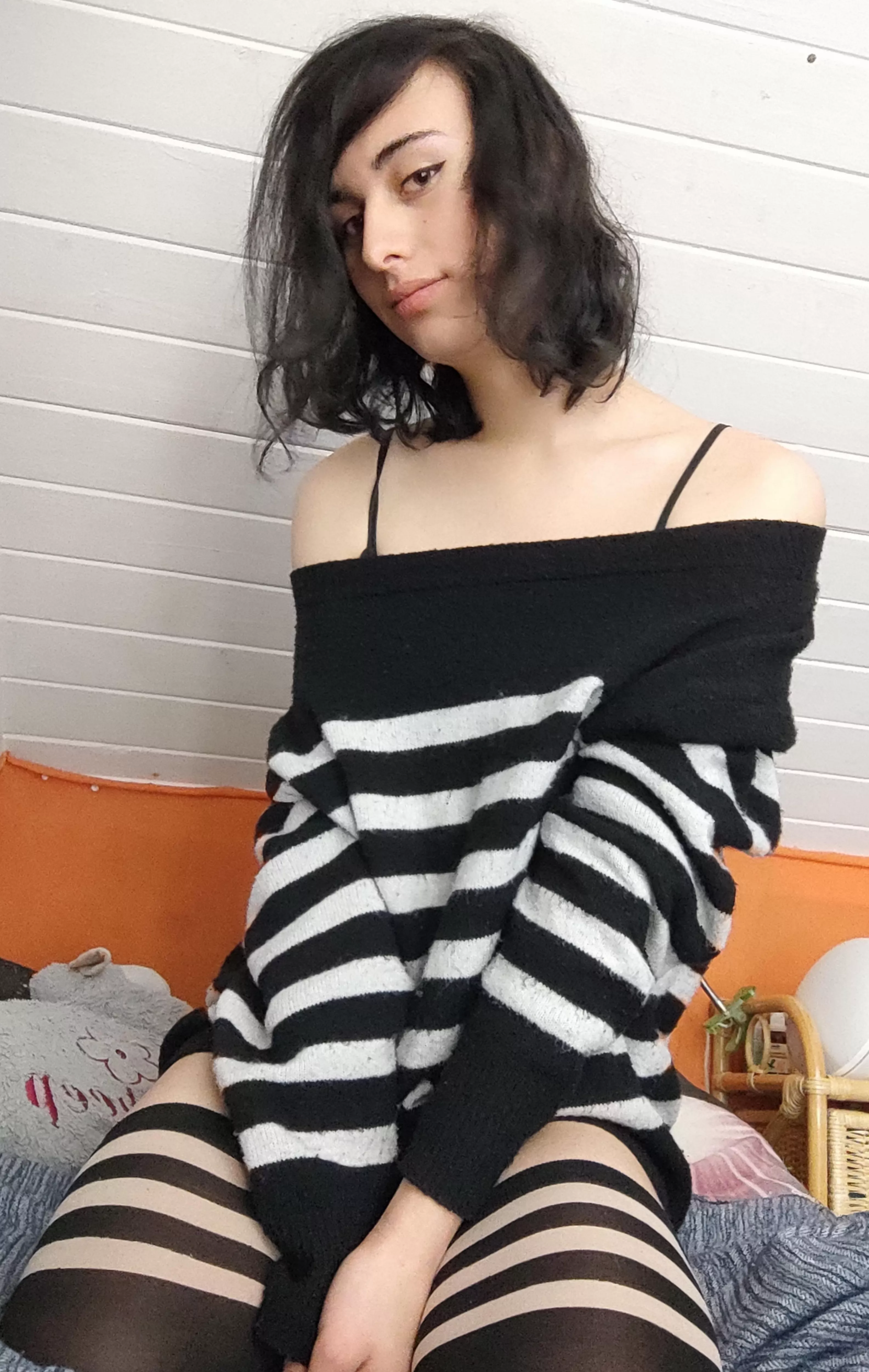 The perks of a stretchy sweater :3