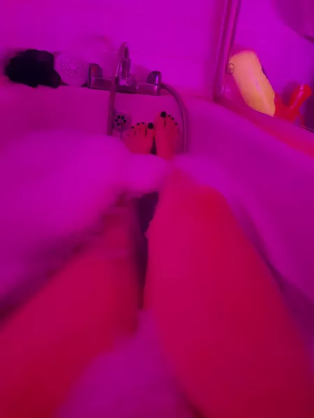 The pink light makes it so relaxing